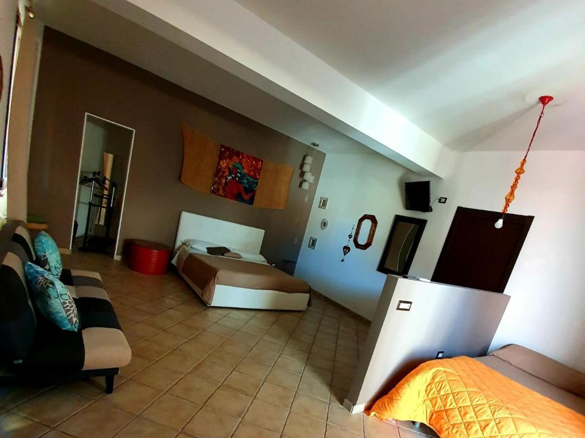 Casa Stone Milazzo B&B חדר תמונה